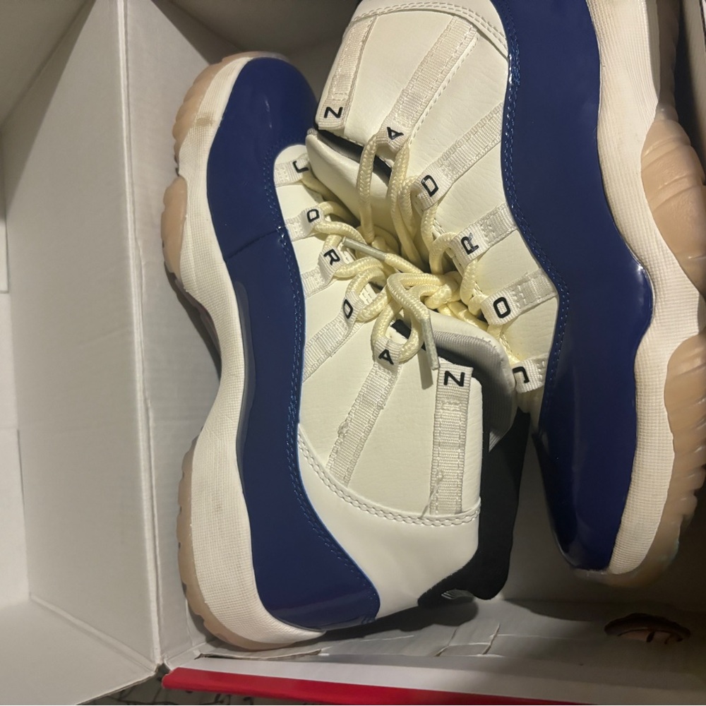 Jordan 11 rare air
